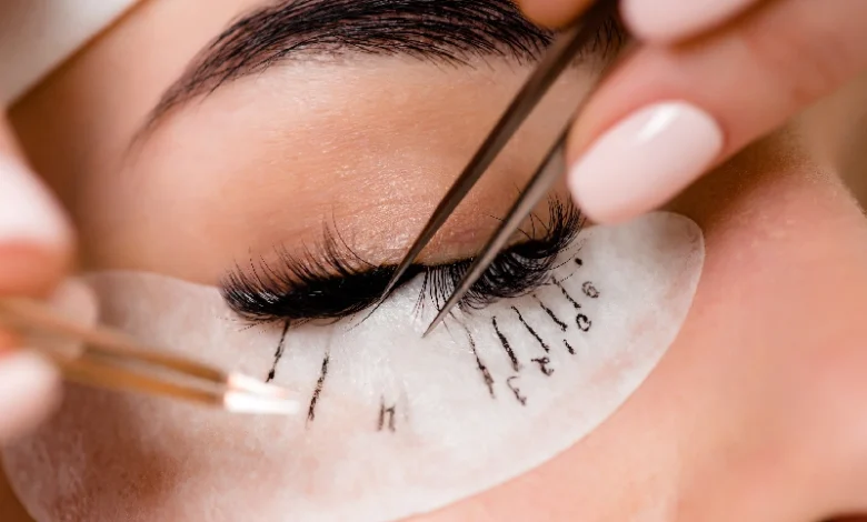 Best Eyelash Transplantation Centers in Mashhad 3 2