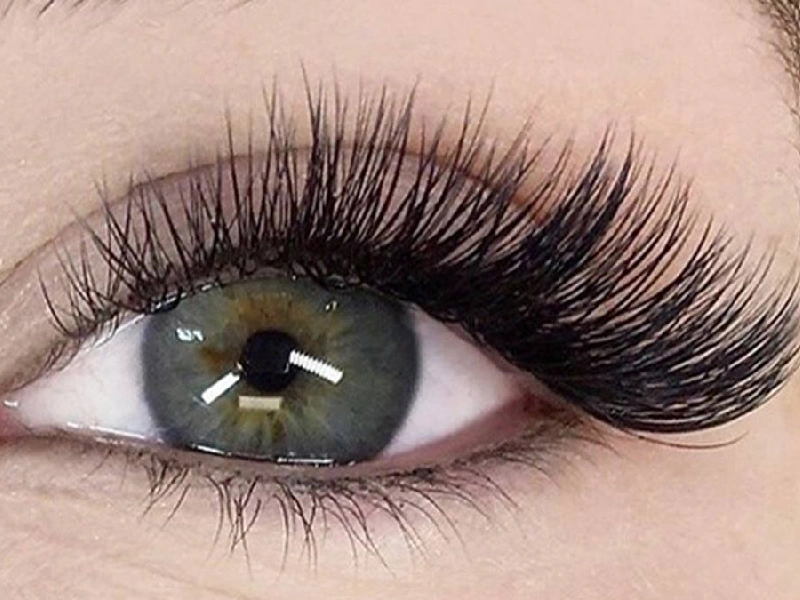 Best Eyelash Transplantation Centers in Mashhad 7 1